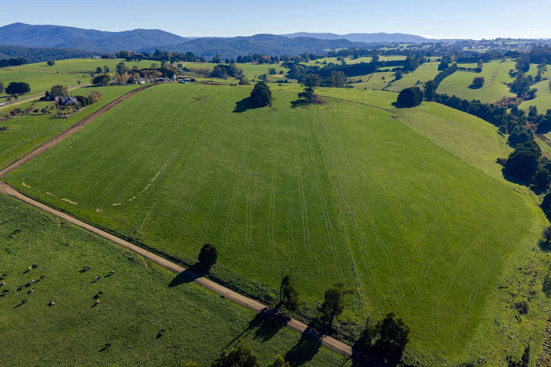 2230 Main Neerim Road, Neerim South For Sale by Farmbuy.com - image 13