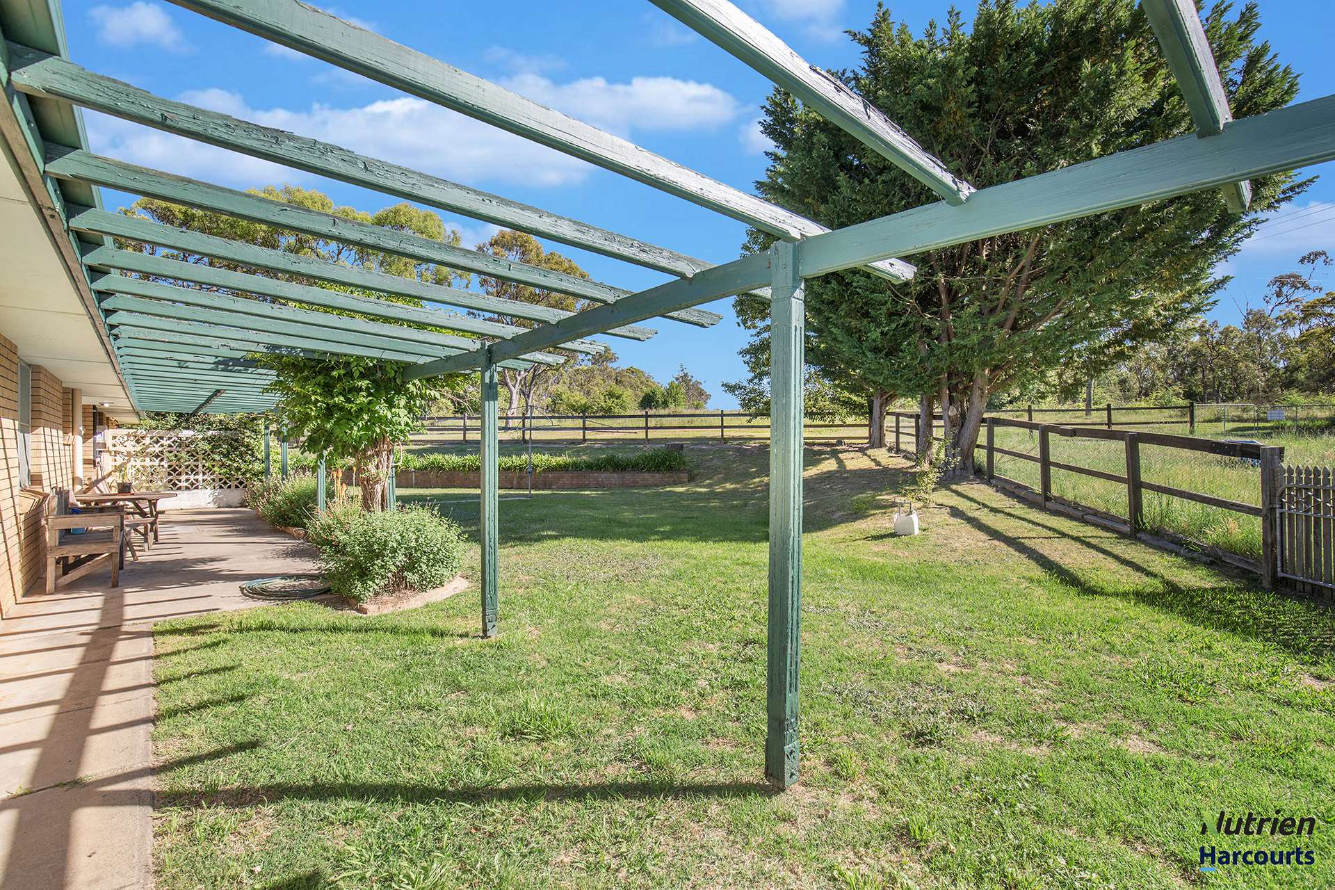 40 Roseneath Lane, Armidale For Sale by Farmbuy.com - image 23