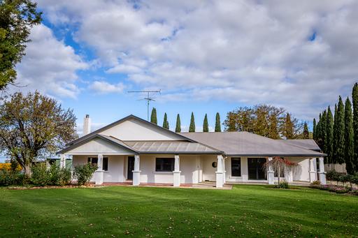 Farm For Sale - SA - Penola - 5277 - Graymoor Estate 