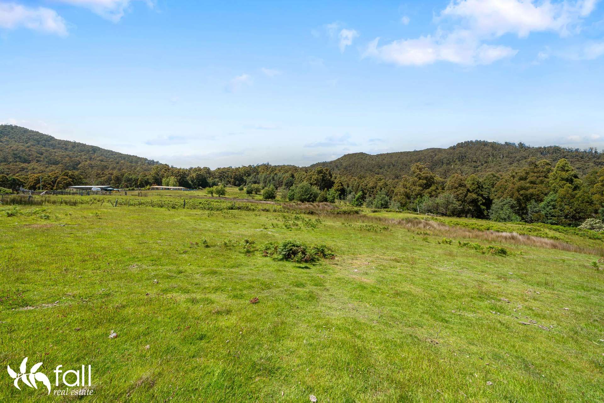 70 Blue Gum Road, Gardners Bay For Sale by Farmbuy.com - image 32