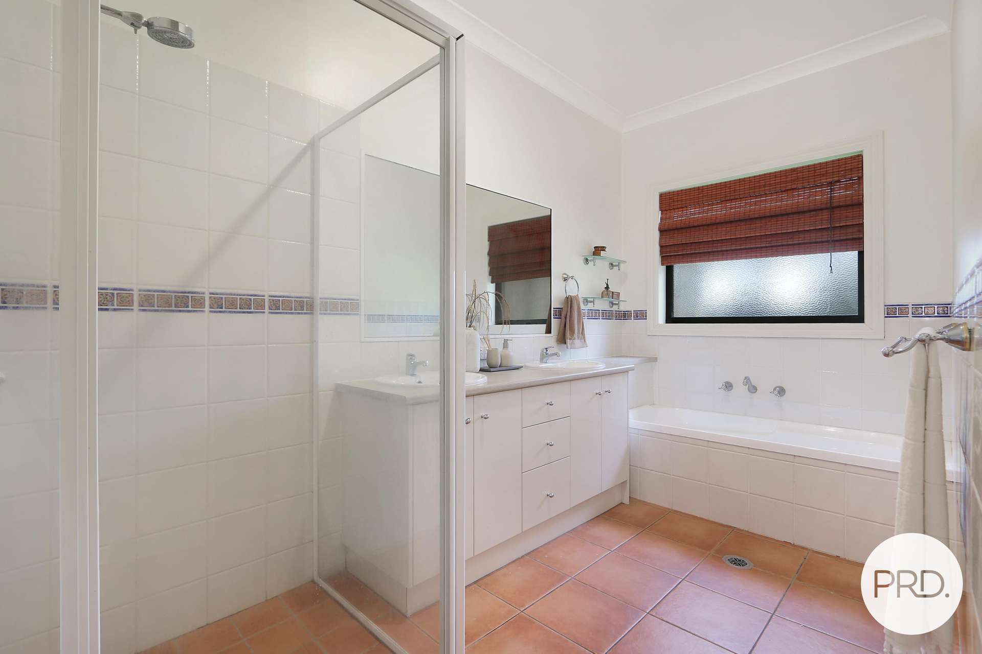 2 Finlay Road, Thurgoona For Sale by Farmbuy.com - image 16