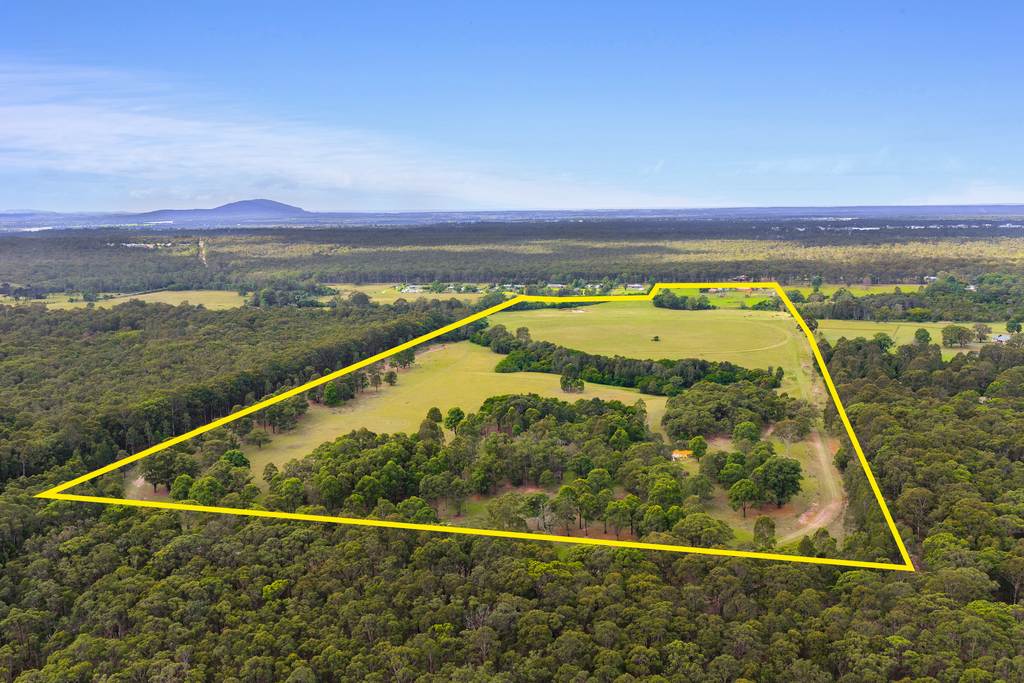 240 Cabbage Tree Lane, Mundamia NSW 2540