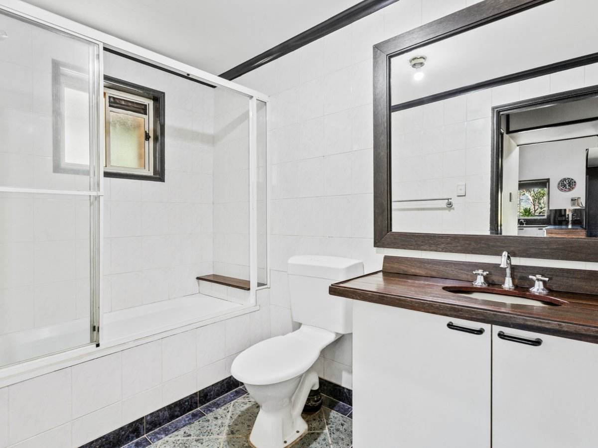 91 Tourmaline Court, Bonogin For Sale by Farmbuy.com - image 11