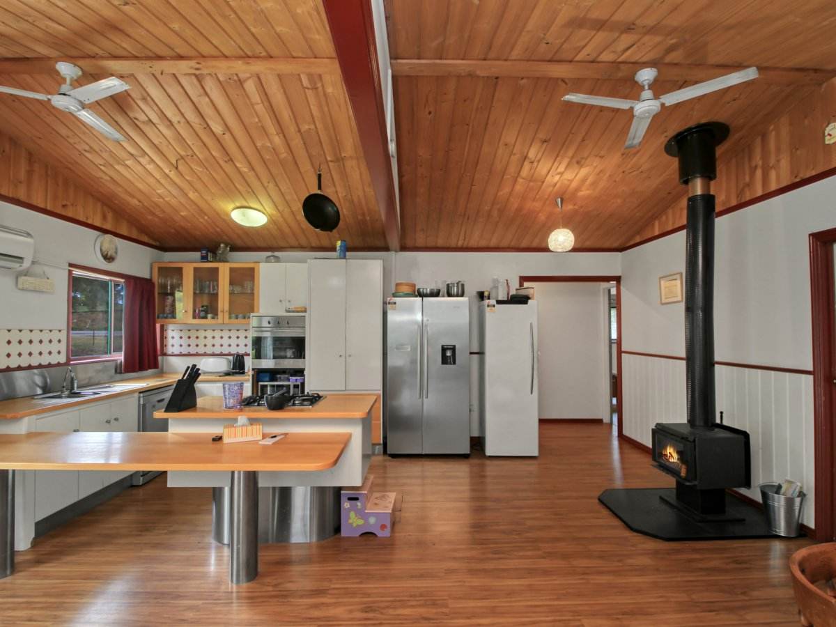335 Orrs Road, Wy Yung For Sale by Farmbuy.com - image 2