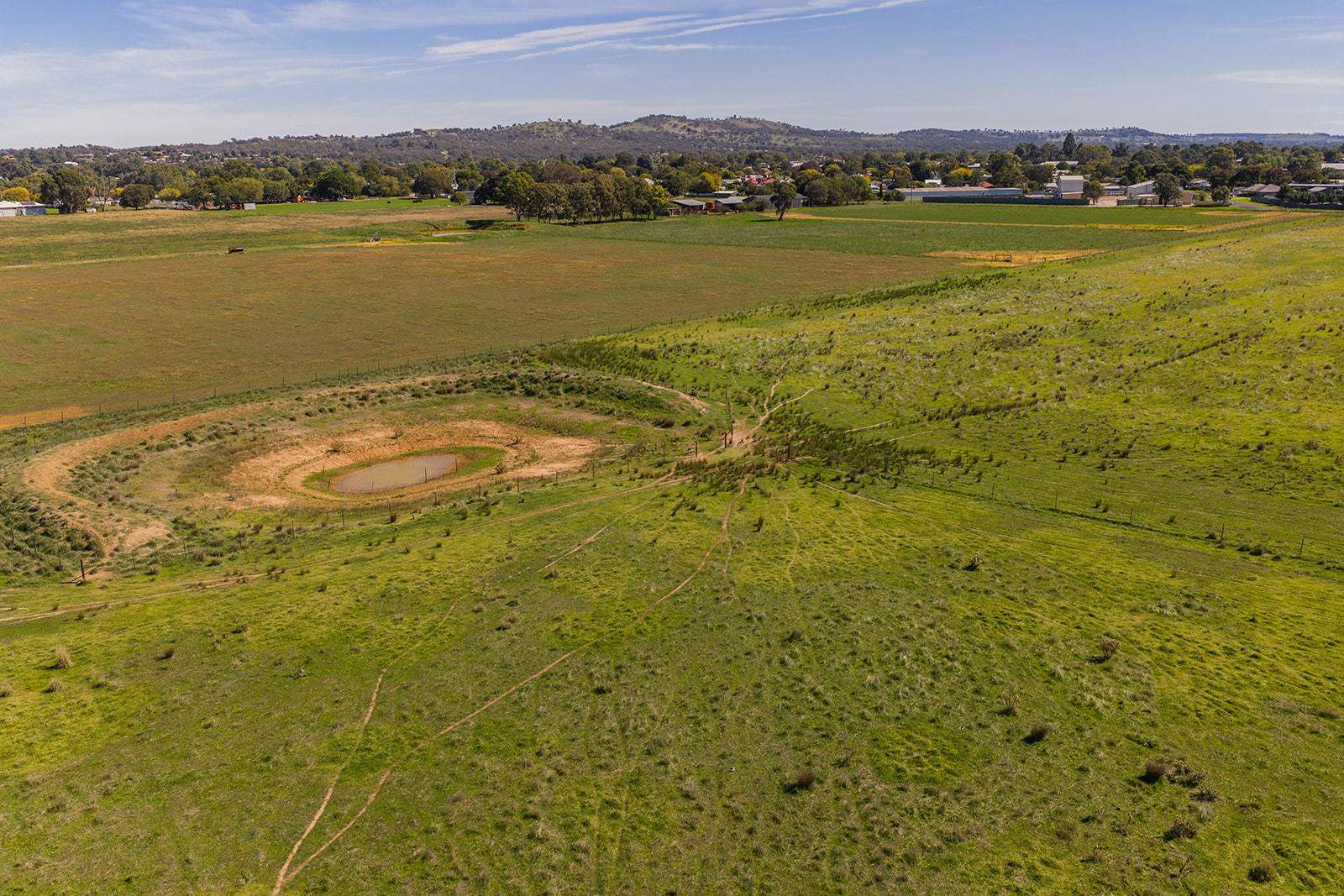 10-12 Florance Street, Cootamundra For Sale by Farmbuy.com - image 6