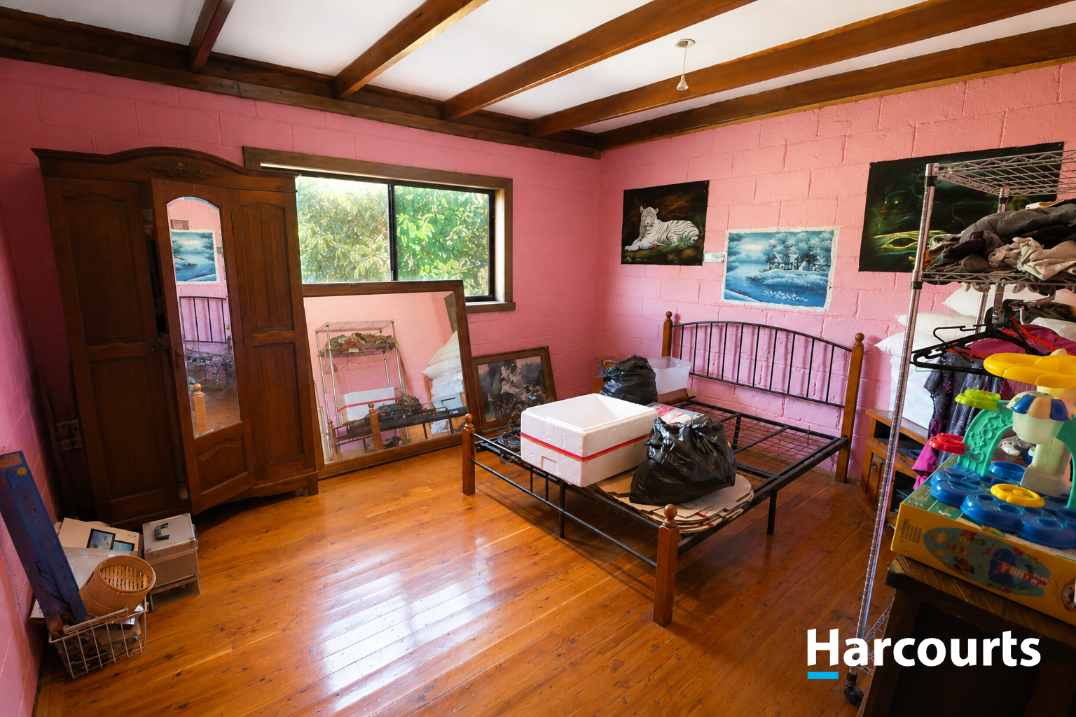 832 North South Road, Eureka For Sale by Farmbuy.com - image 9