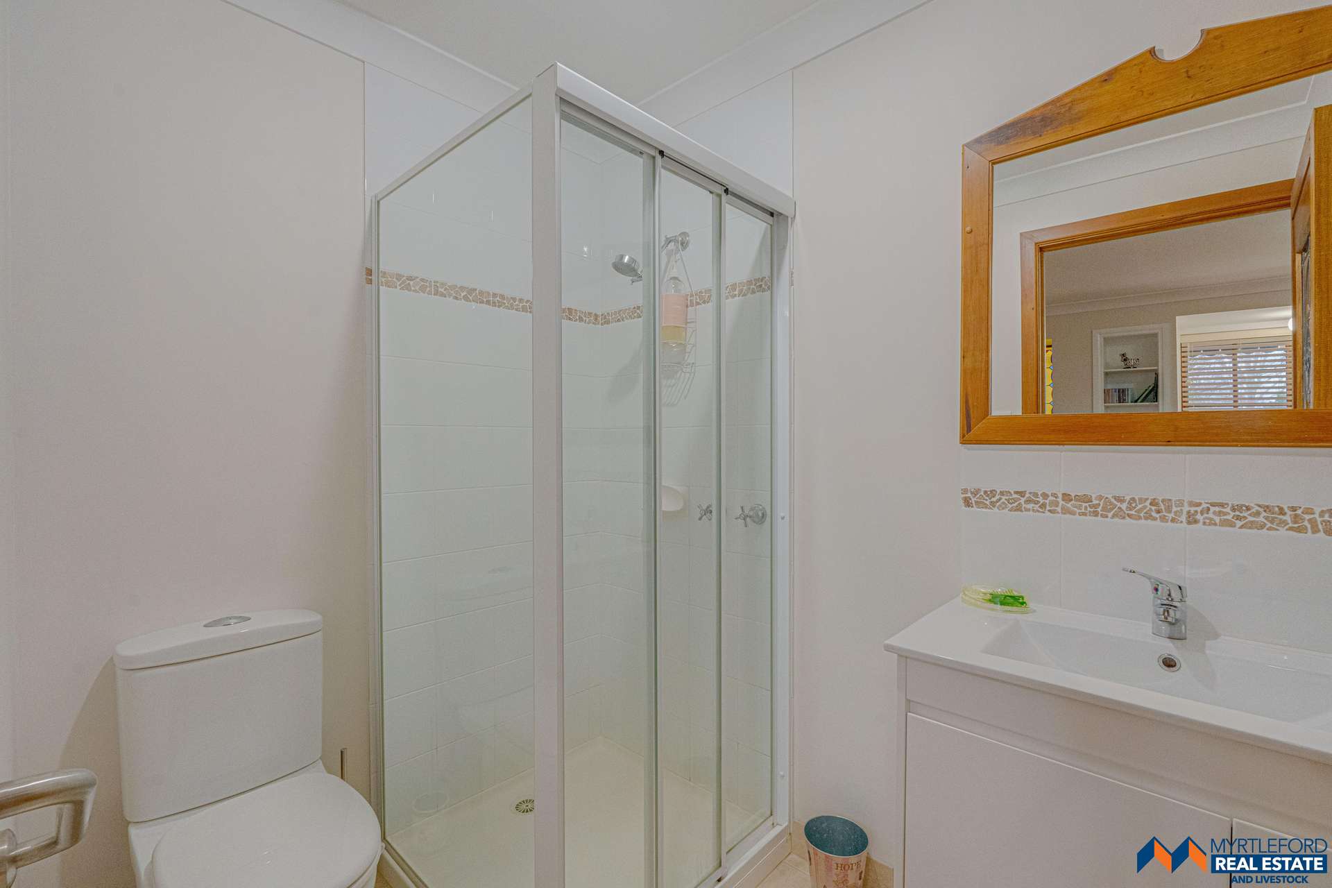 7 Panorama Drive, Myrtleford For Sale by Farmbuy.com - image 27