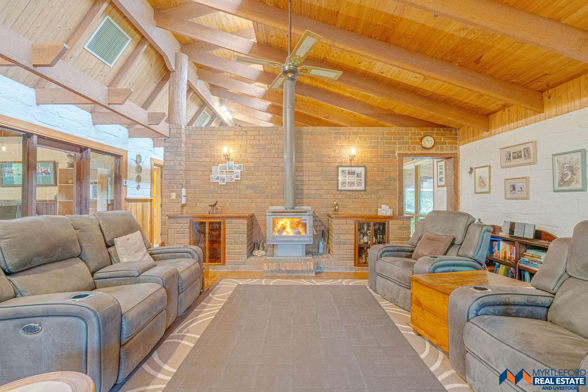 7 Panorama Drive, Myrtleford For Sale by Farmbuy.com - image 15