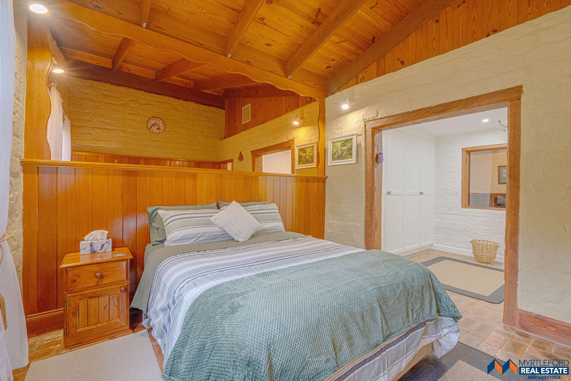 7 Panorama Drive, Myrtleford For Sale by Farmbuy.com - image 17