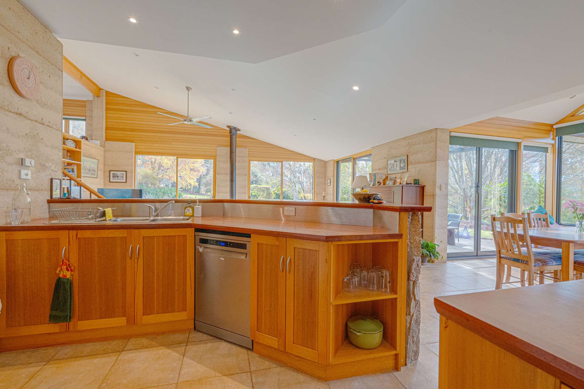 142 Buffalo Creek Road, Myrtleford For Sale by Farmbuy.com - image 13