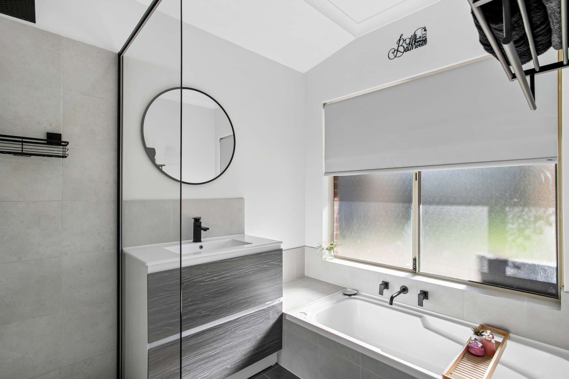 460 Fyfe Street, Helena Valley For Sale by Farmbuy.com - image 17