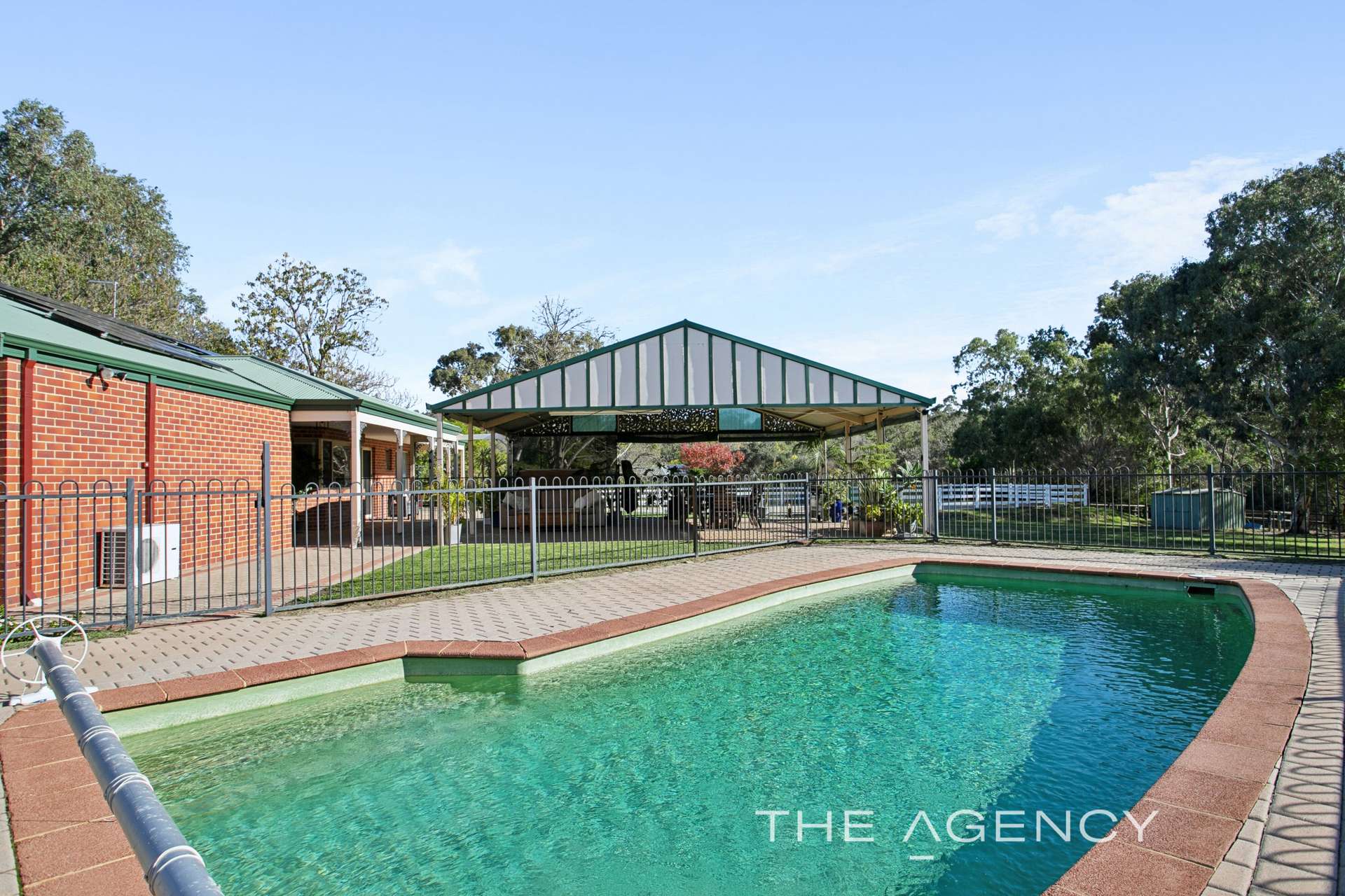460 Fyfe Street, Helena Valley For Sale by Farmbuy.com - image 20