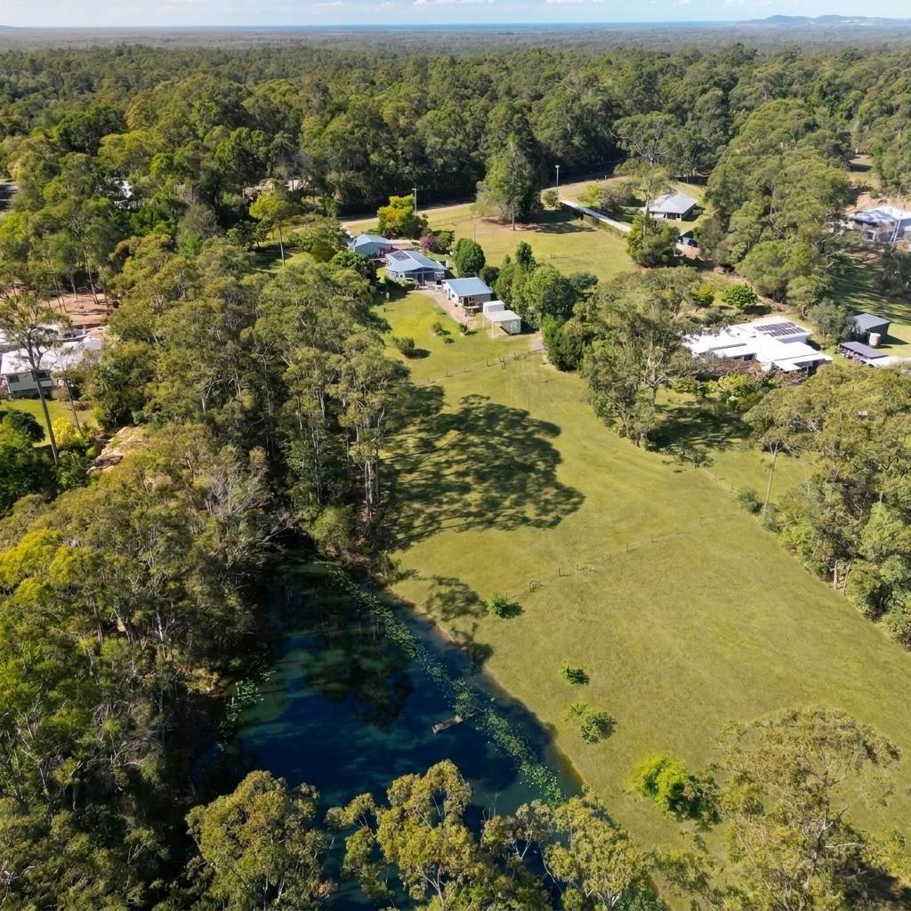129 Forest Acres Drive, Lake Macdonald For Sale by Farmbuy.com - image 1