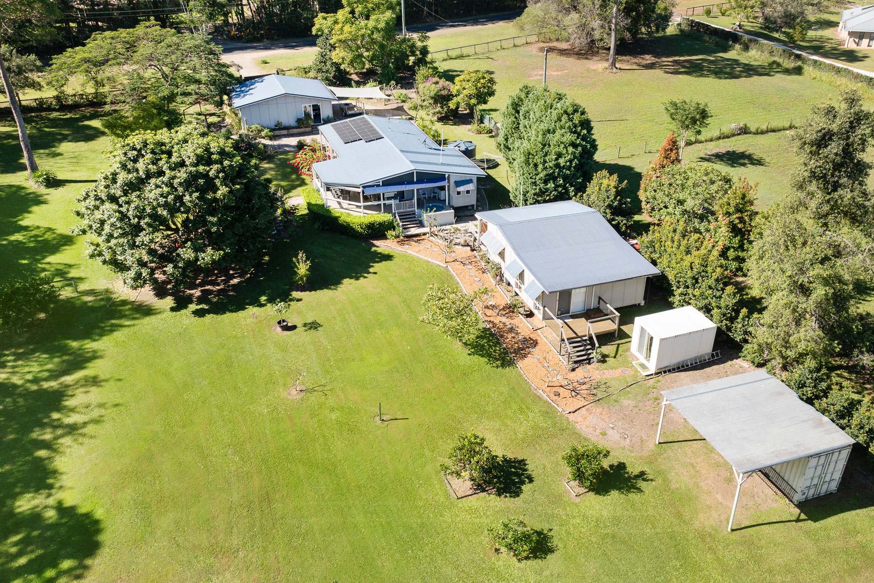 129 Forest Acres Drive, Lake Macdonald For Sale by Farmbuy.com - image 3