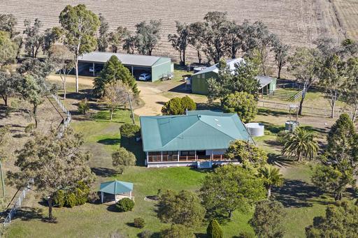 26 Strand Road, Cambooya QLD 4358