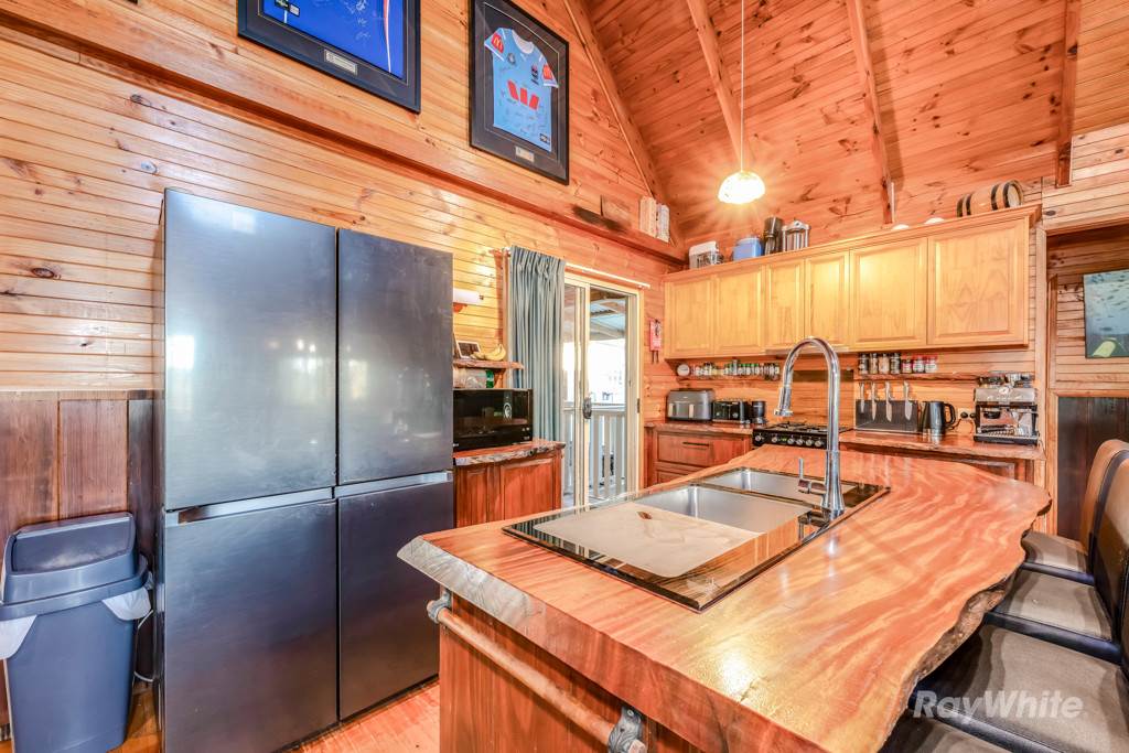 680 Horsecamp Road, Horse Camp For Sale by Farmbuy.com - image 6