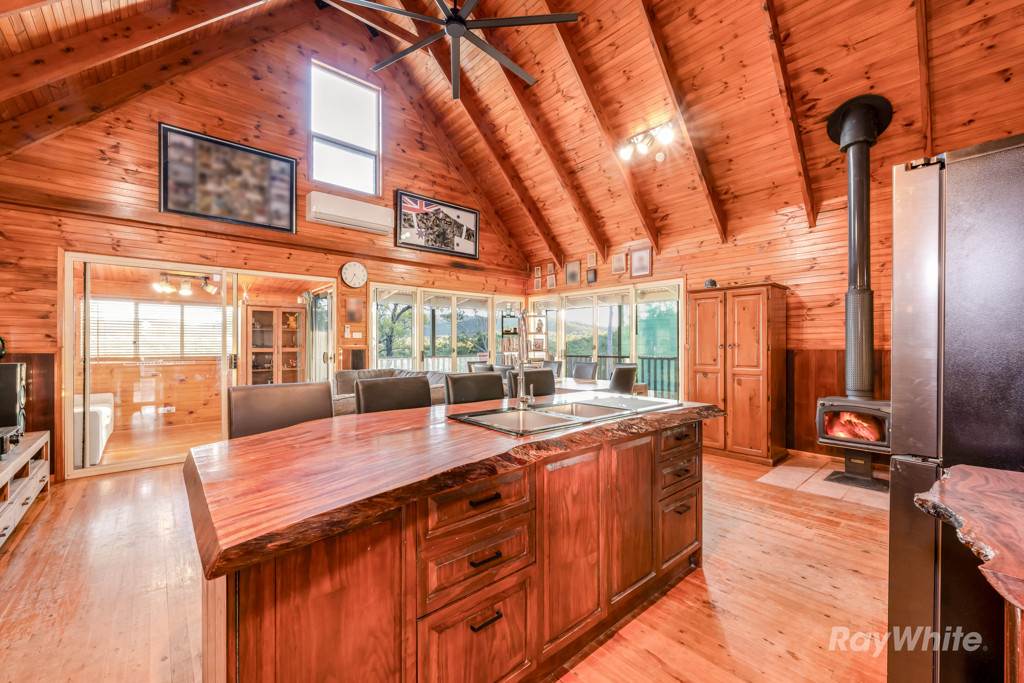 680 Horsecamp Road, Horse Camp For Sale by Farmbuy.com - image 4