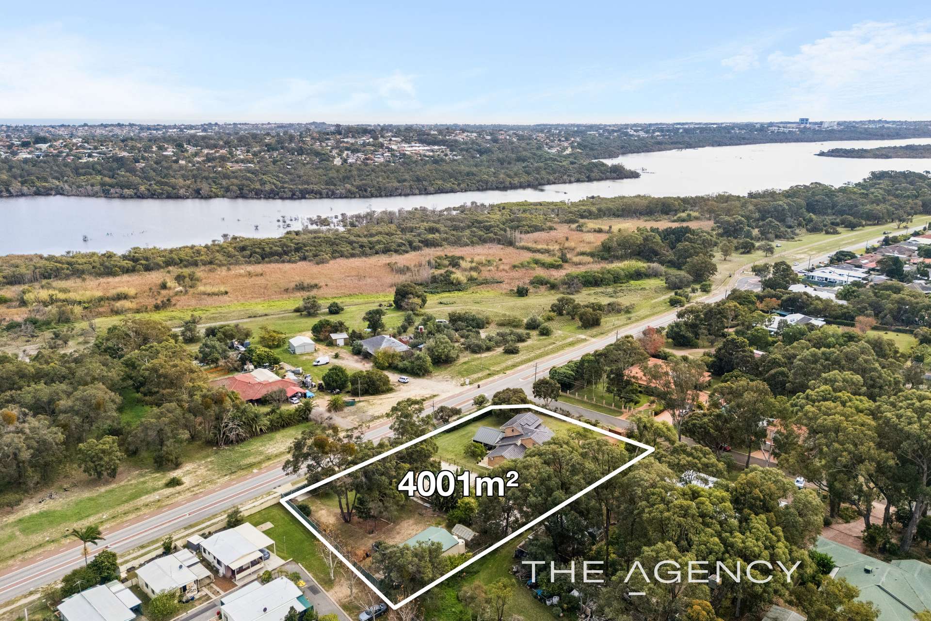 4 Marginata Place, Wanneroo For Sale by Farmbuy.com - image 7