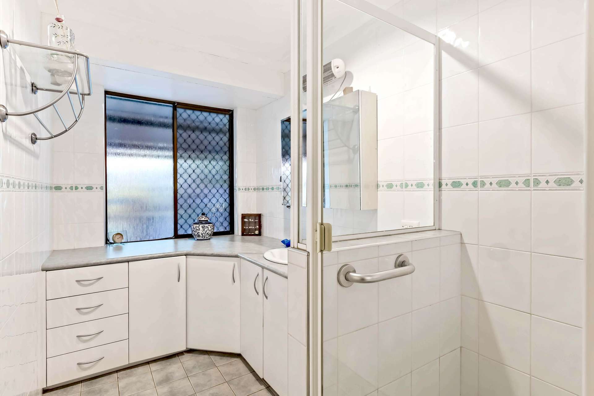 11 Lee-steere Drive, Mariginiup For Sale by Farmbuy.com - image 12