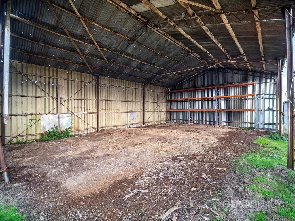 211 West Calder Road, Calder For Sale by Farmbuy.com - image 17