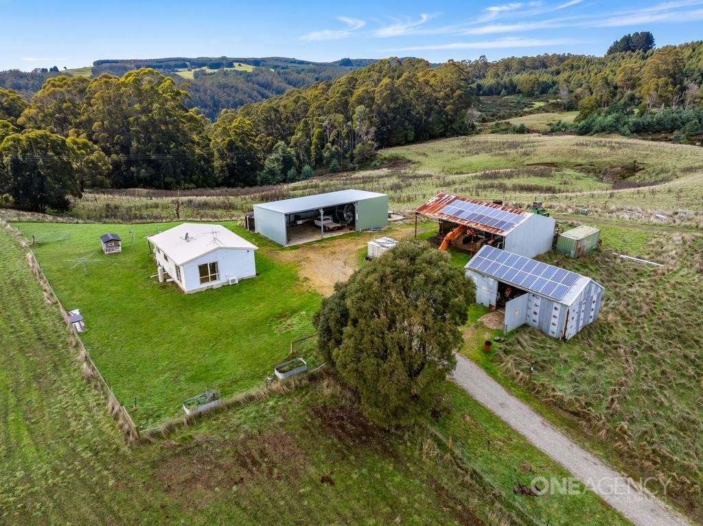 211 West Calder Road, Calder For Sale by Farmbuy.com - image 13