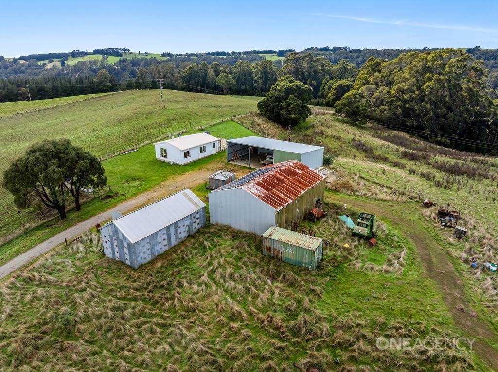 211 West Calder Road, Calder For Sale by Farmbuy.com - image 14