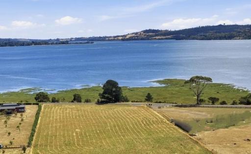 996 Windermere Road, Swan Bay TAS 7252