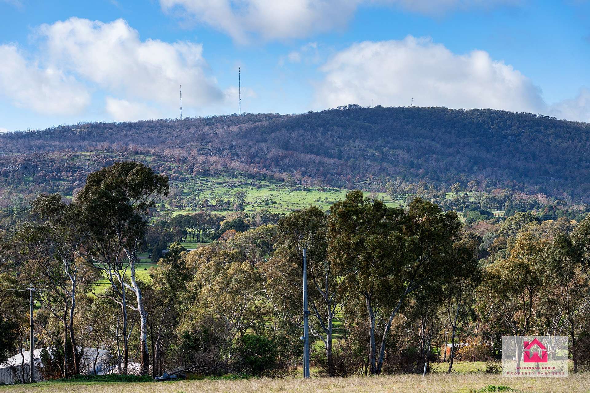 2 Twyford Street, Harcourt For Sale by Farmbuy.com - image 2