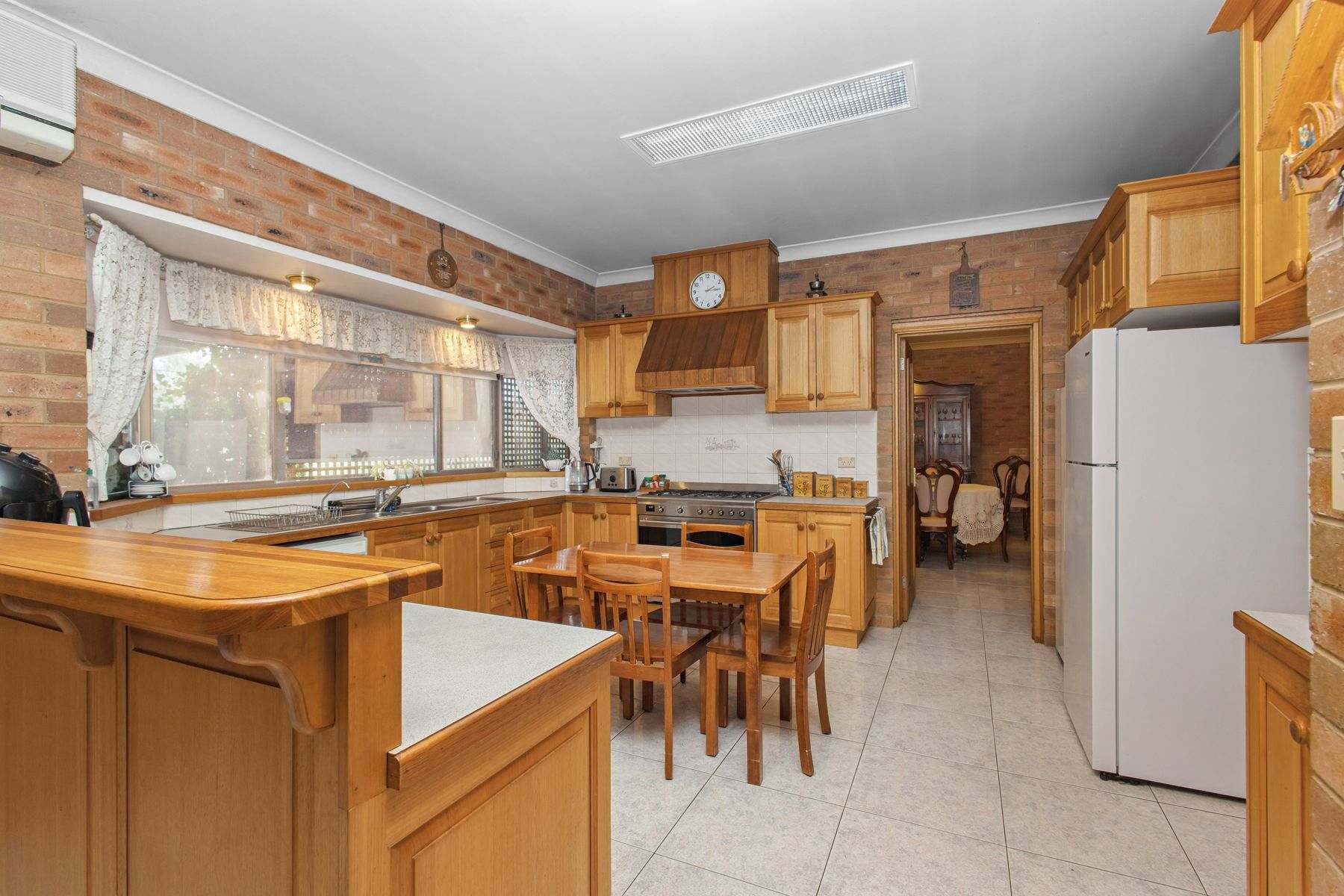 2 Braeside Drive, Junortoun For Sale by Farmbuy.com - image 6
