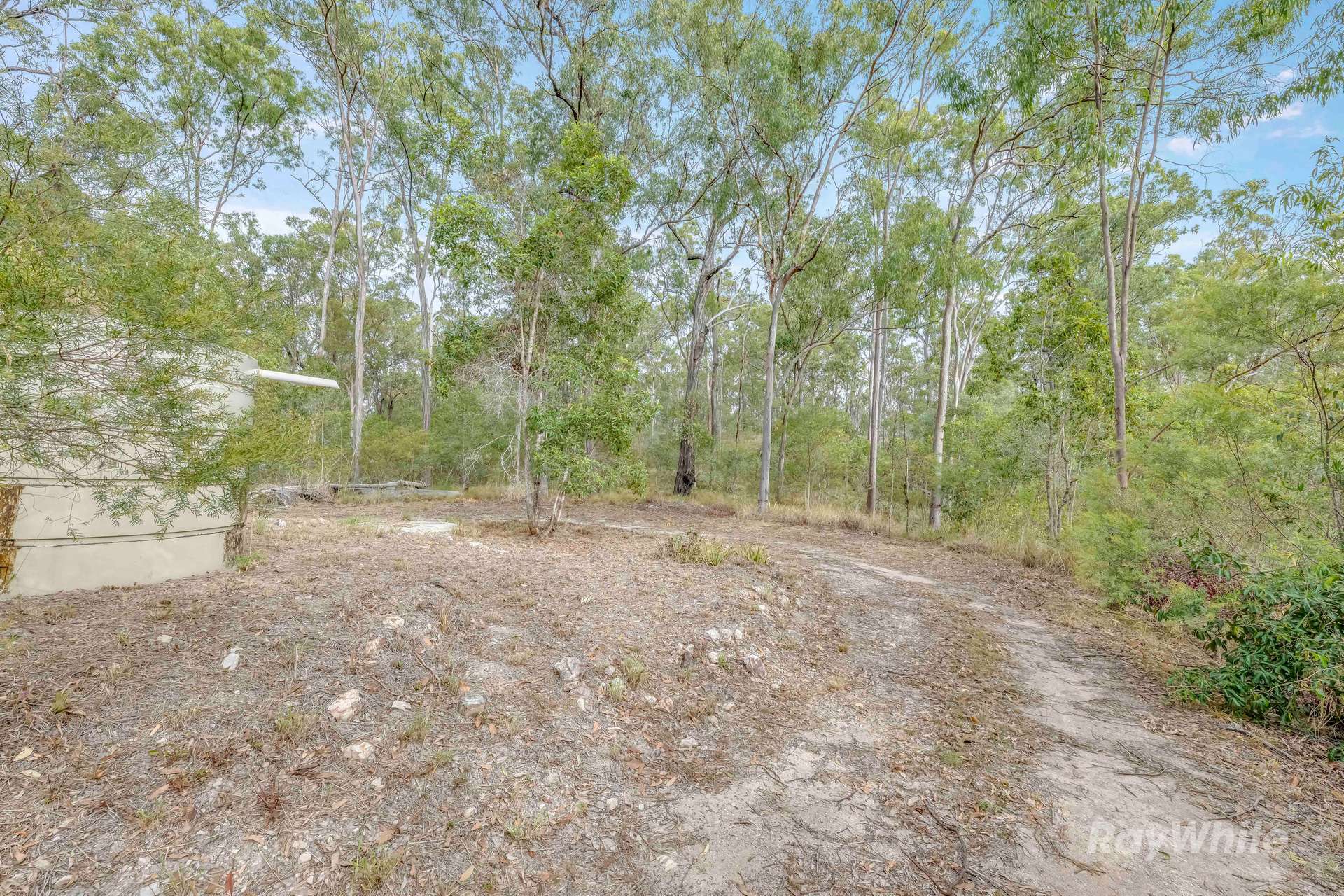 118A River Road, Bungadoo For Sale by Farmbuy.com - image 15