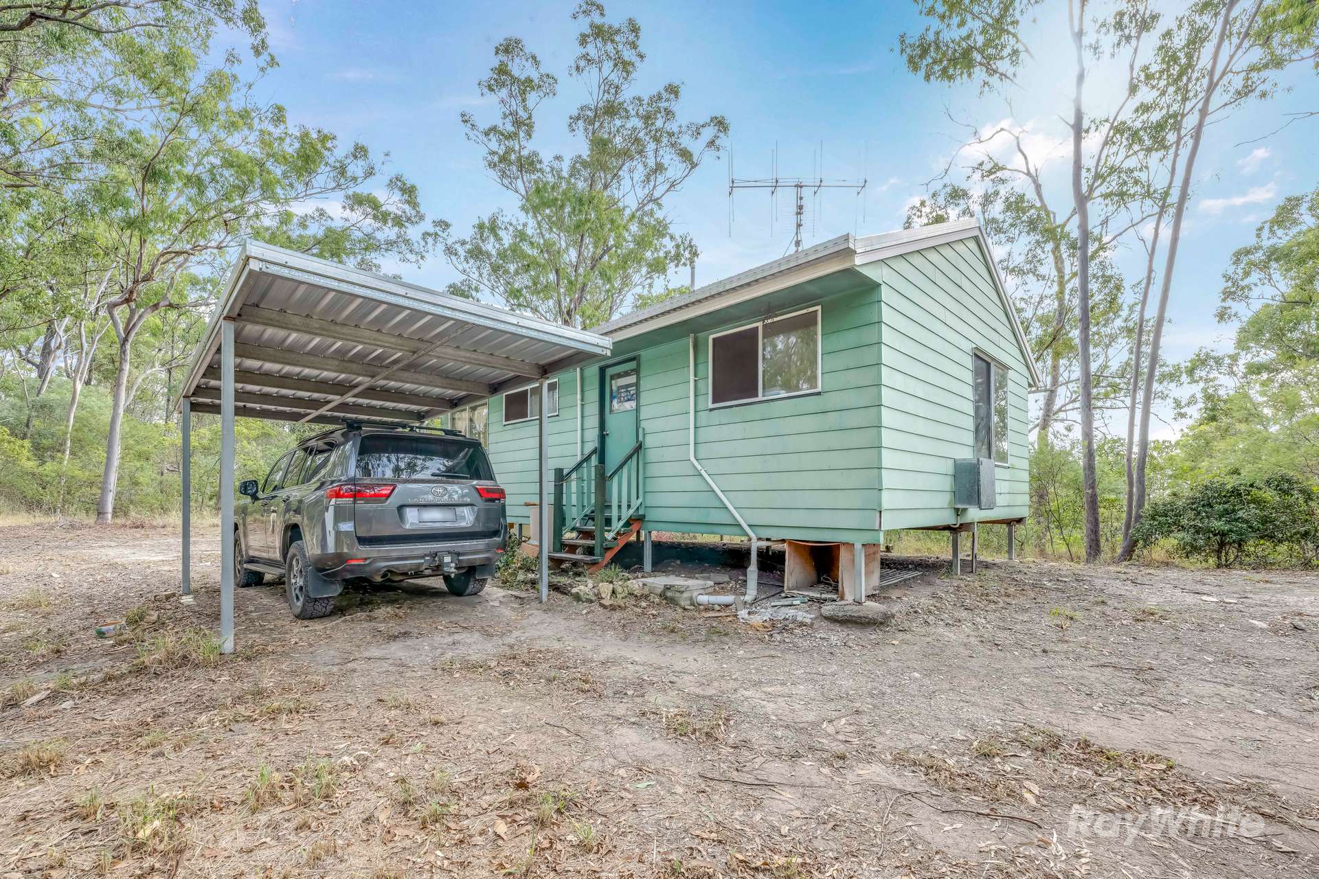 118A River Road, Bungadoo For Sale by Farmbuy.com - image 12