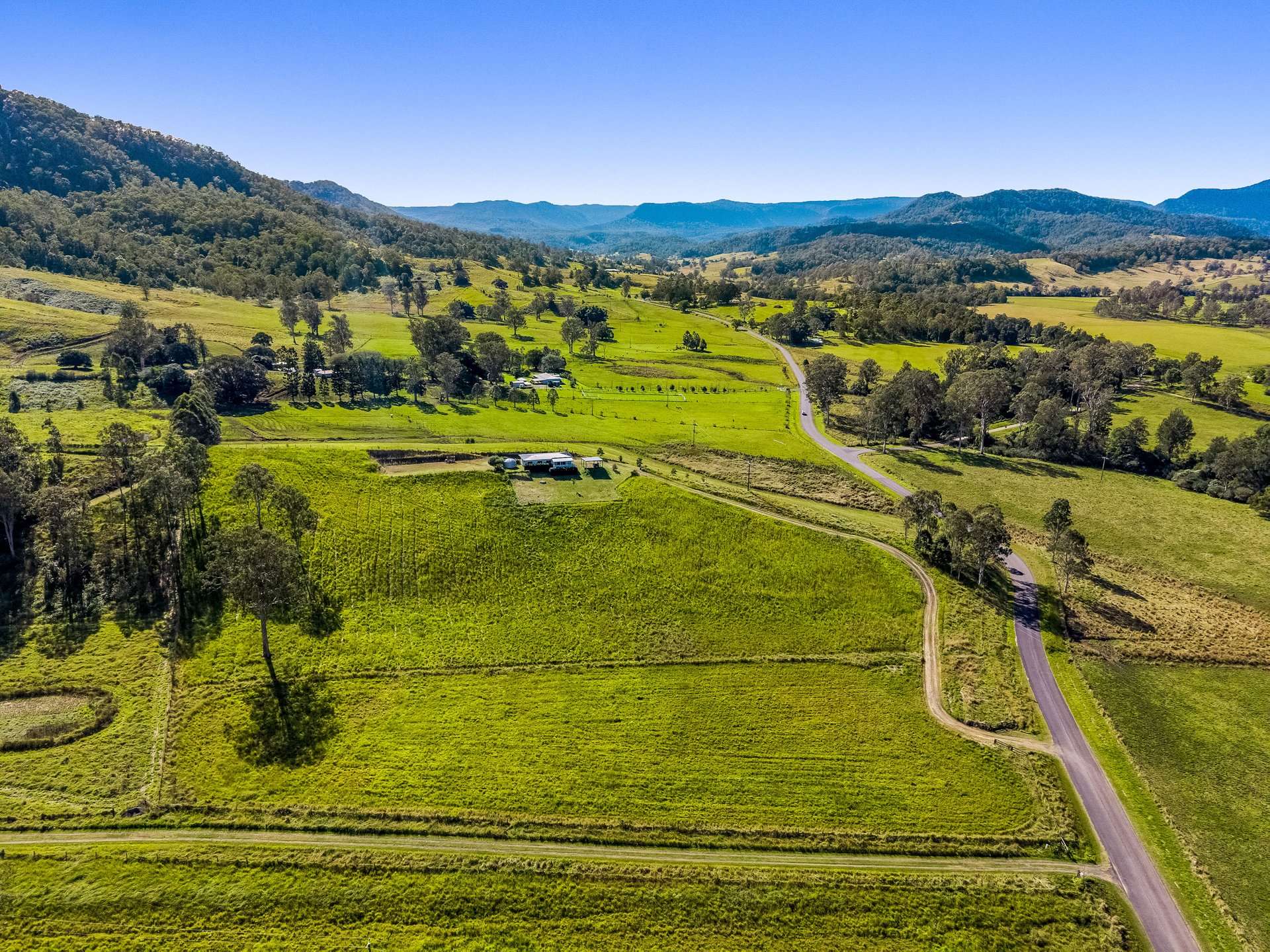 1185 Collins Creek Road, Collins Creek For Sale by Farmbuy.com - image 2