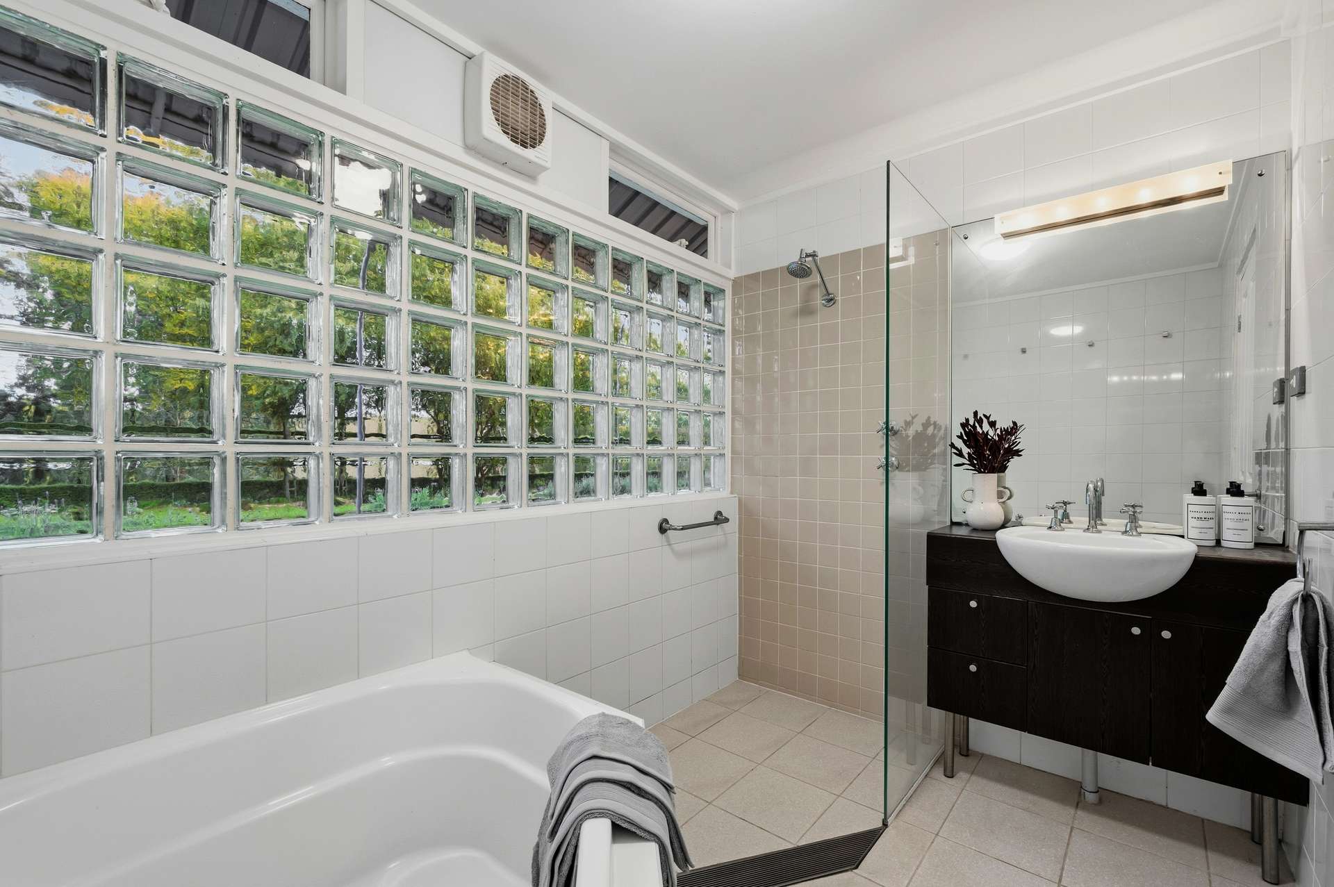 57 Tanahmerah Road, Balhannah For Sale by Farmbuy.com - image 18