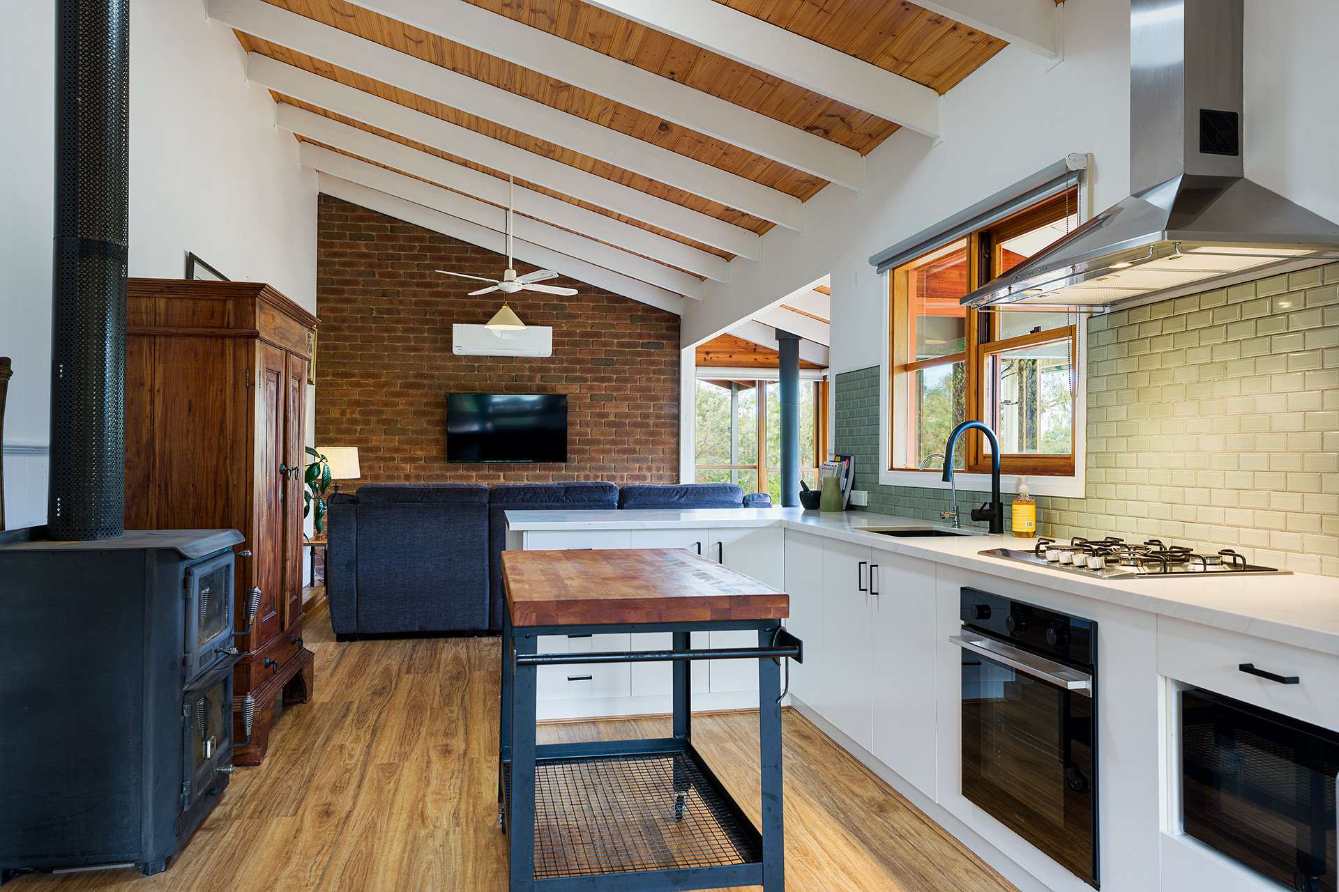 25 Old Reservoir Road, Chewton For Sale by Farmbuy.com - image 7