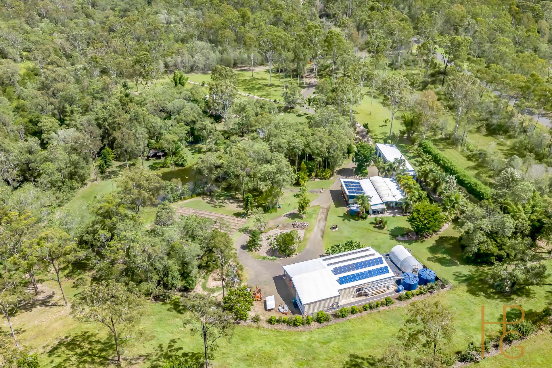 537 Horsecamp Road, Horse Camp For Sale by Farmbuy.com - image 2