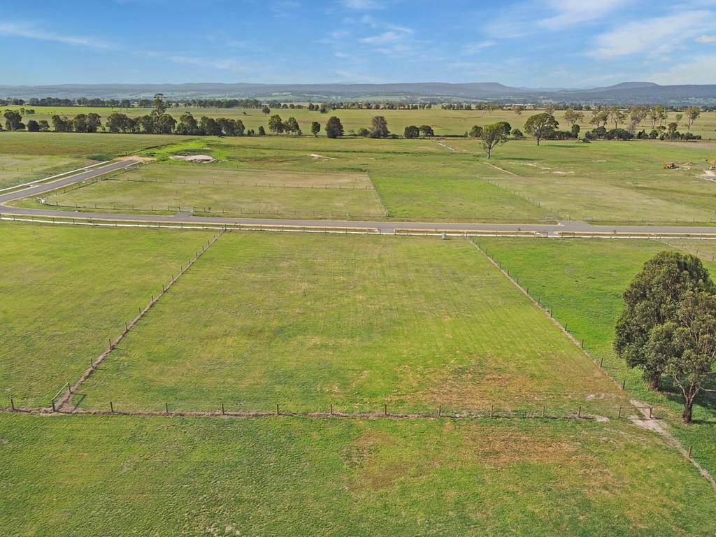 47 Hawkins Crescent, Lindenow South VIC 3875