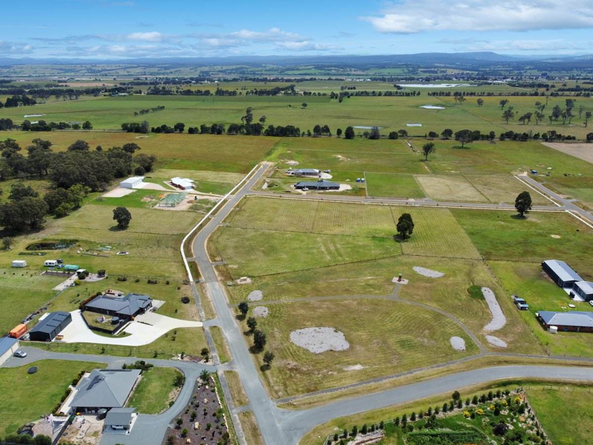 47 Hawkins Crescent, Lindenow South For Sale by Farmbuy.com - image 5