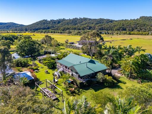 318 Toolborough Road, Yandina Creek QLD 4561
