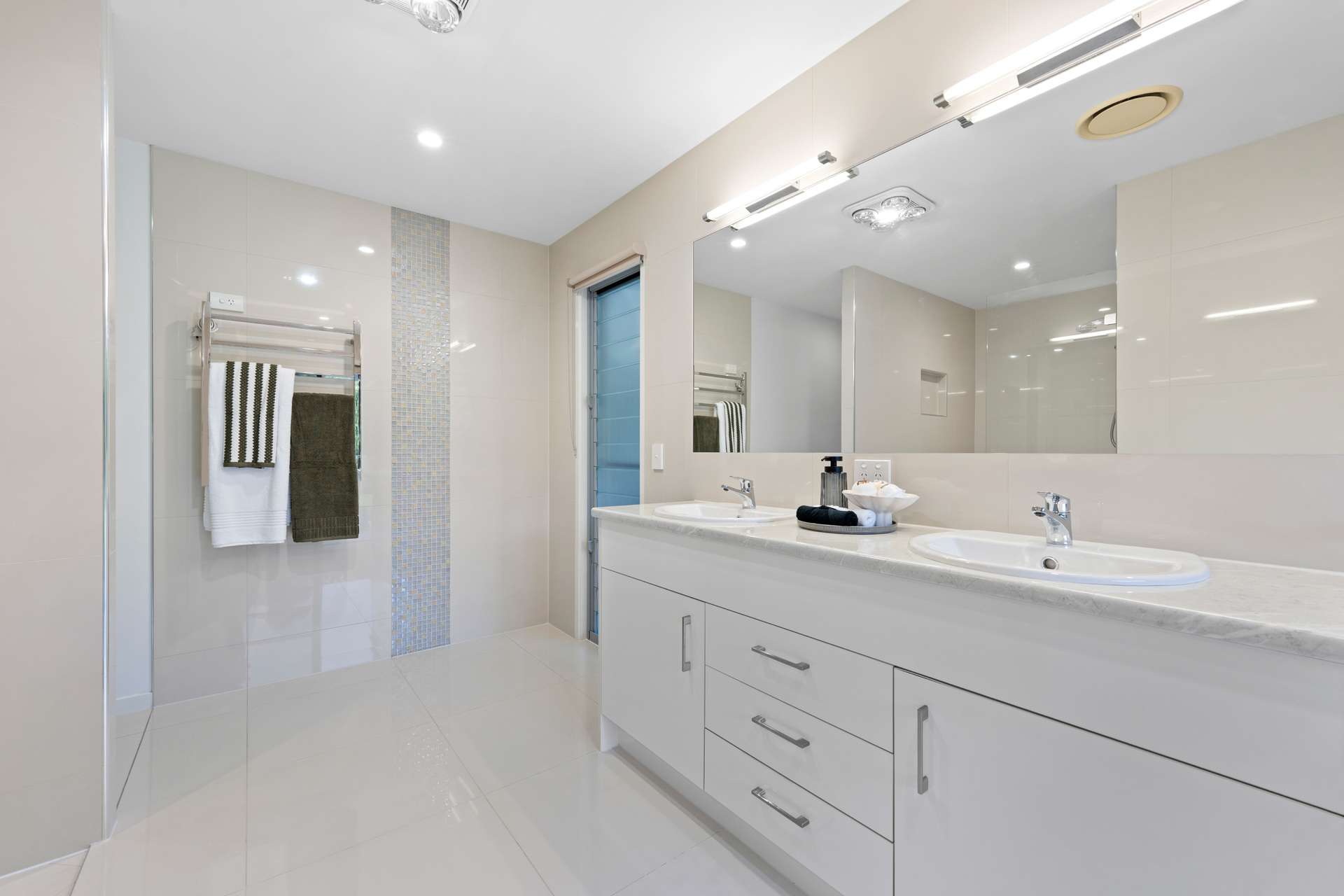 48 Hamilton Close, Mooloolah Valley For Sale by Farmbuy.com - image 9