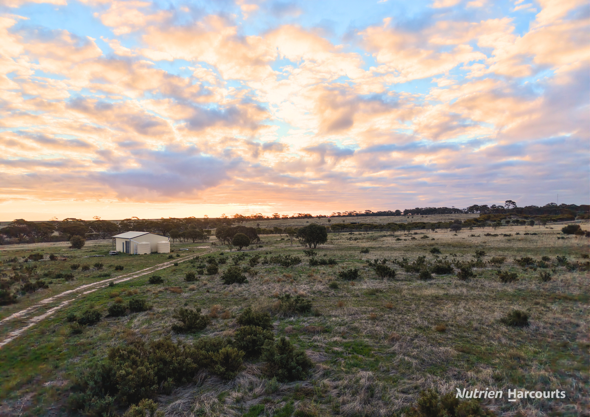 Lot 8101 Goldfields Road, Kellerberrin Sold by Farmbuy.com - image 1