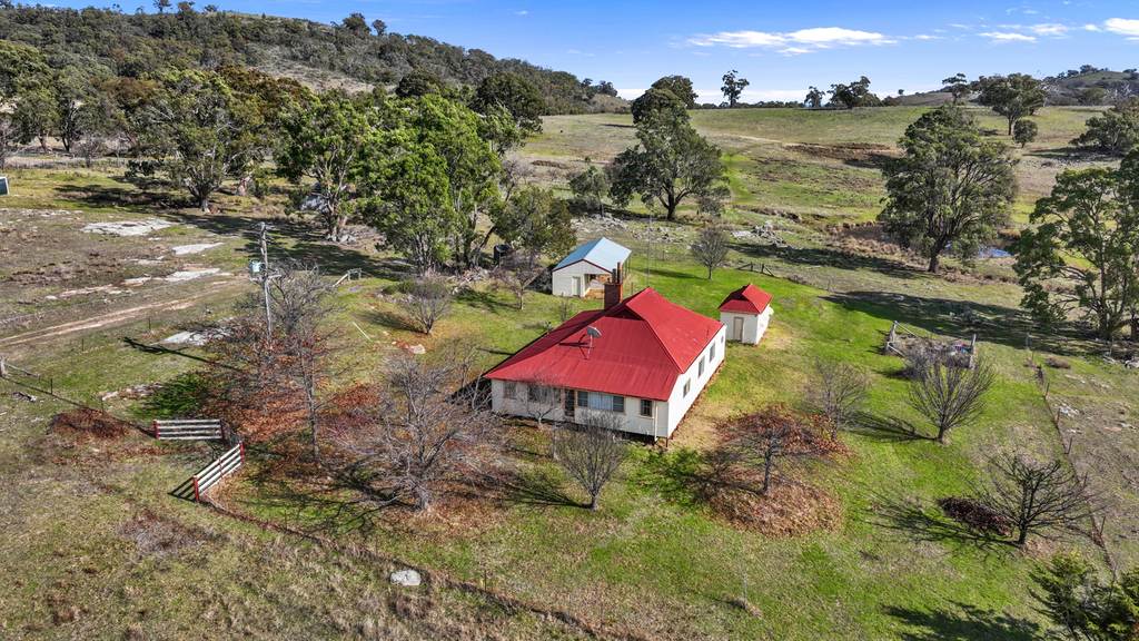 "Roseneath" Roseneath Road, Watsons Creek NSW 2355
