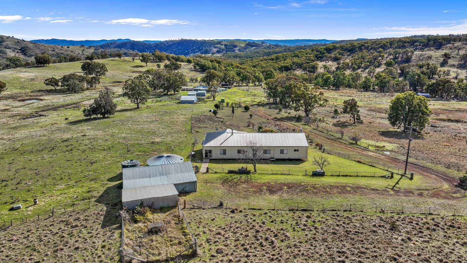 "Roseneath" Roseneath Road, Watsons Creek For Sale by Farmbuy.com - image 4