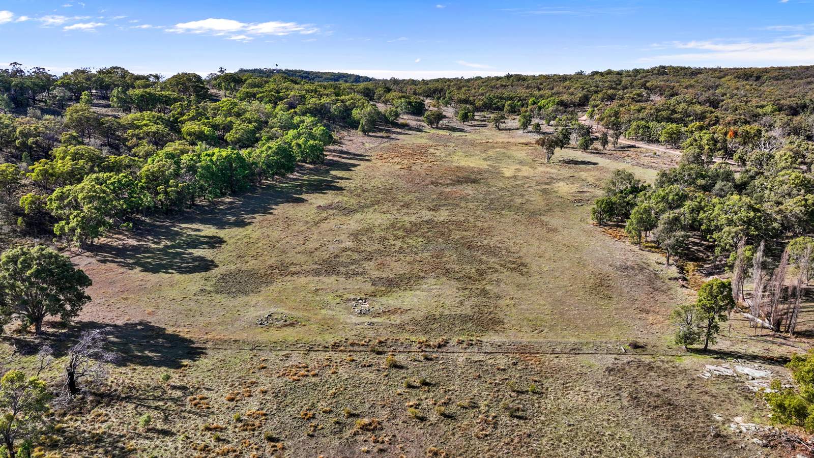 "Roseneath" Roseneath Road, Watsons Creek For Sale by Farmbuy.com - image 10