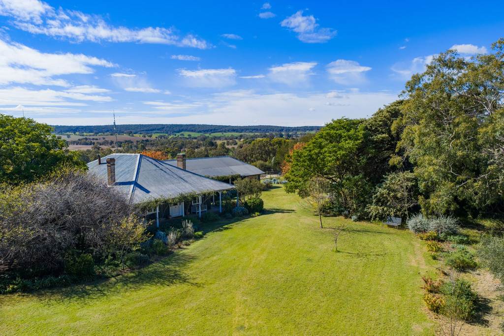 1722 Moppity Road, Young NSW 2594