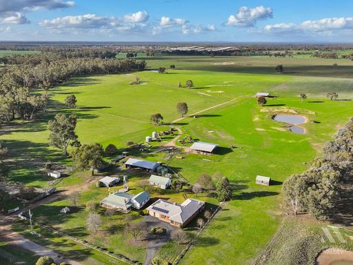 208 Mattamia Road, Peechelba VIC 3678