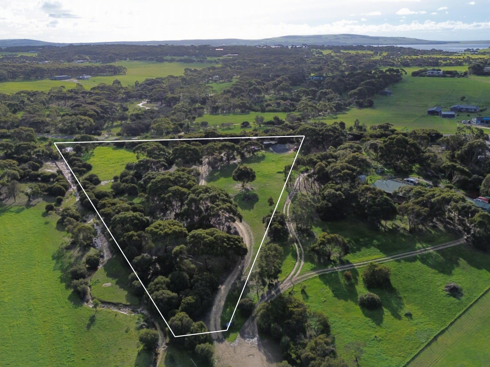 Lot 100 Curlew Court, Kingscote For Sale by Farmbuy.com - image 3