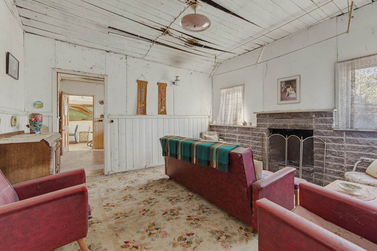 112 McKee Lane, Redcastle For Sale by Farmbuy.com - image 3