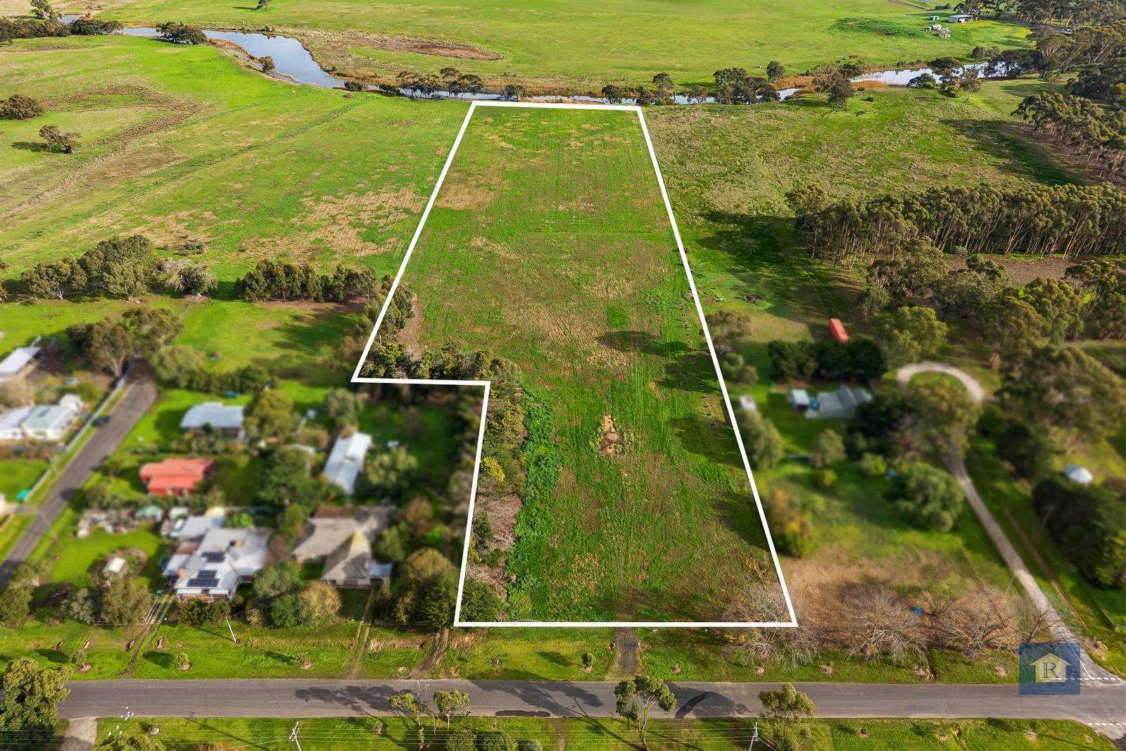 27 Yarima Road, Cressy For Sale by Farmbuy.com - image 1