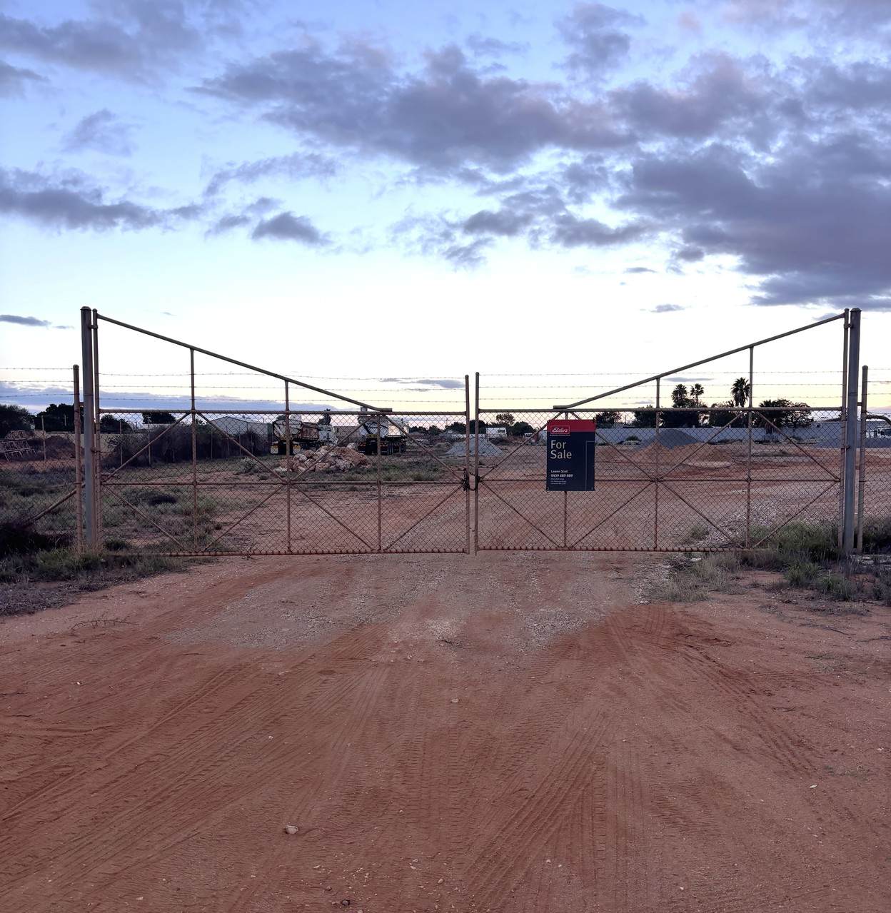 59 Cornish Street, East Carnarvon For Sale by Farmbuy.com - image 2