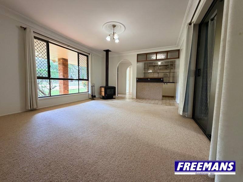49 Belair Drive, Kingaroy For Sale by Farmbuy.com - image 5